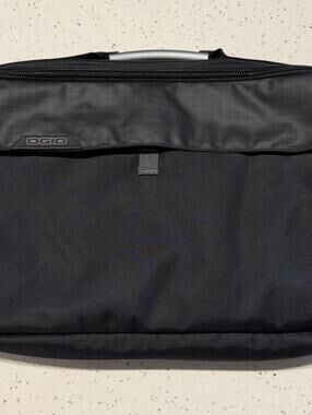 Ogio Classification Messenger Shoulder Laptop Bag Black Padded Pockets